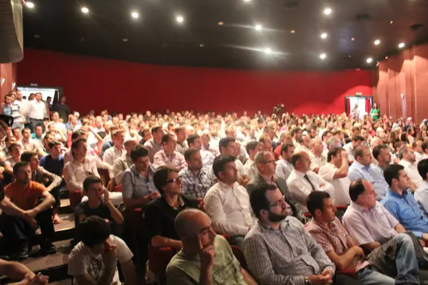 Foto nga Debate, Panele dhe Tribuna, 2013