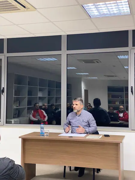 Foto nga Komentimi i sures el-Huxhurat, 2023