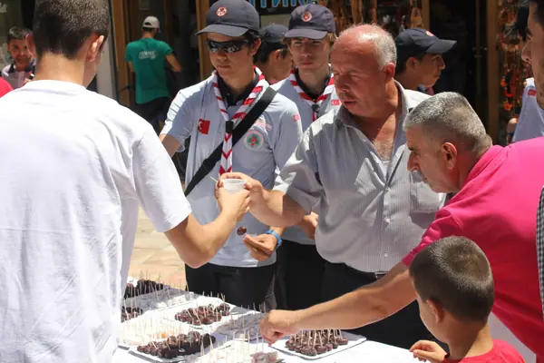 Foto nga Iftaret e Ramazanit, 2014