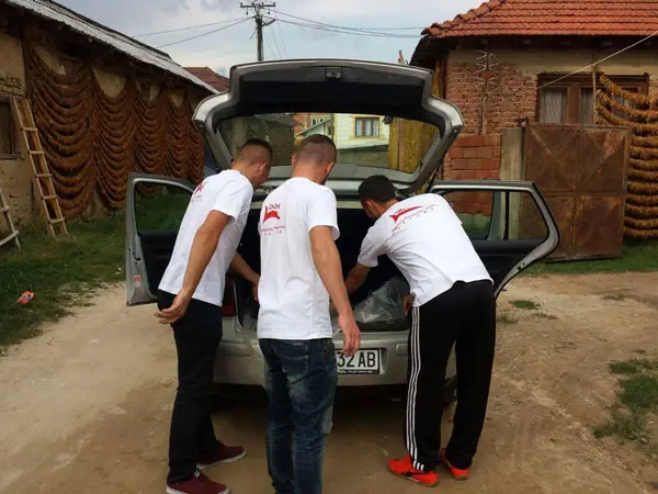 Foto nga Shpërndarja e Kurbaneve, 2016